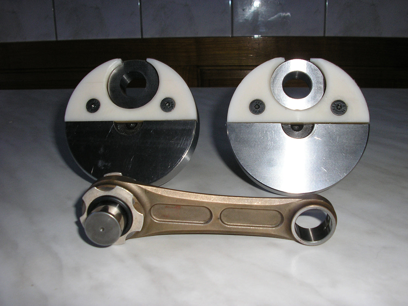 Crankshafts, connecting rods