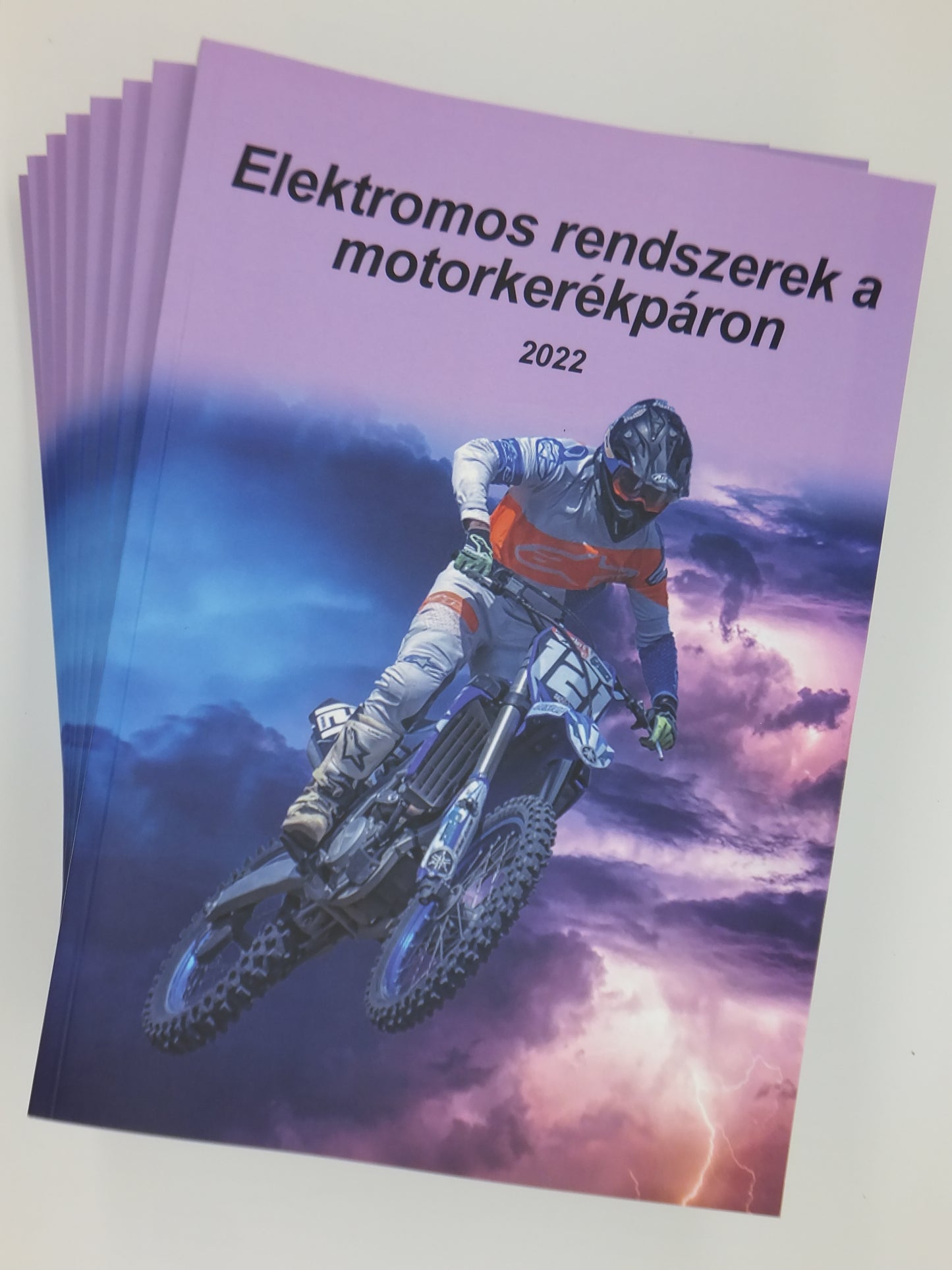 Elektromos rendszerek a motorkerékpáron - motoros szakkönyv